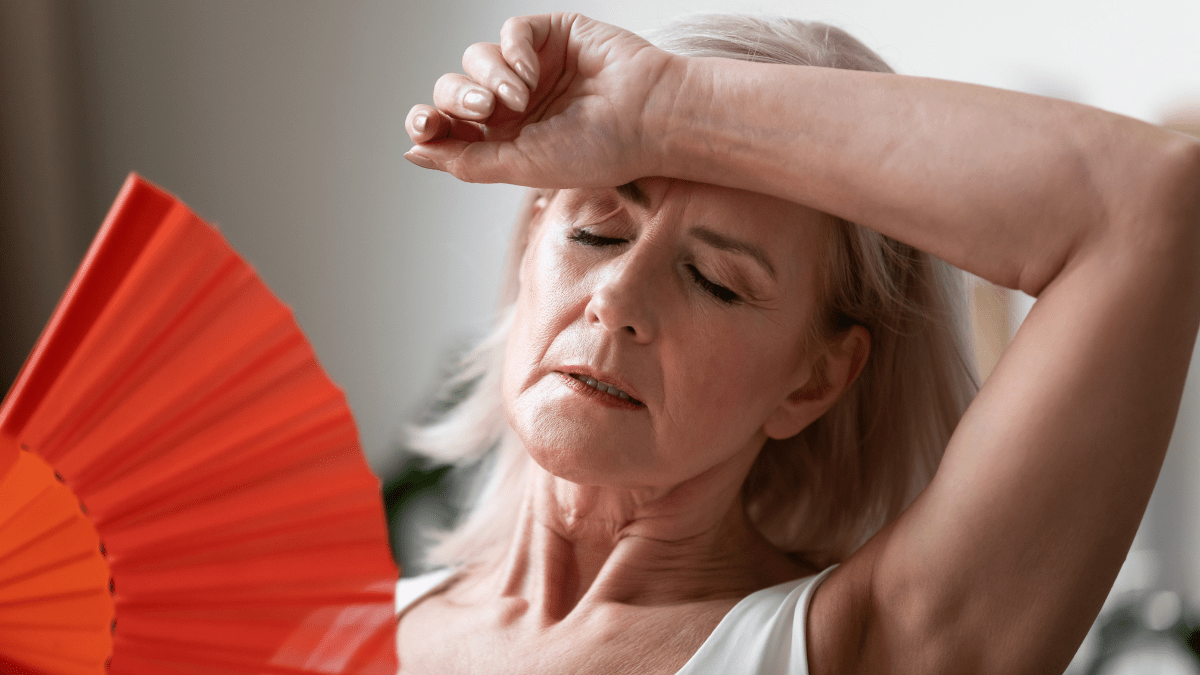 ¿Sabes cuándo empieza la menopausia? Estos son sus primeros síntomas