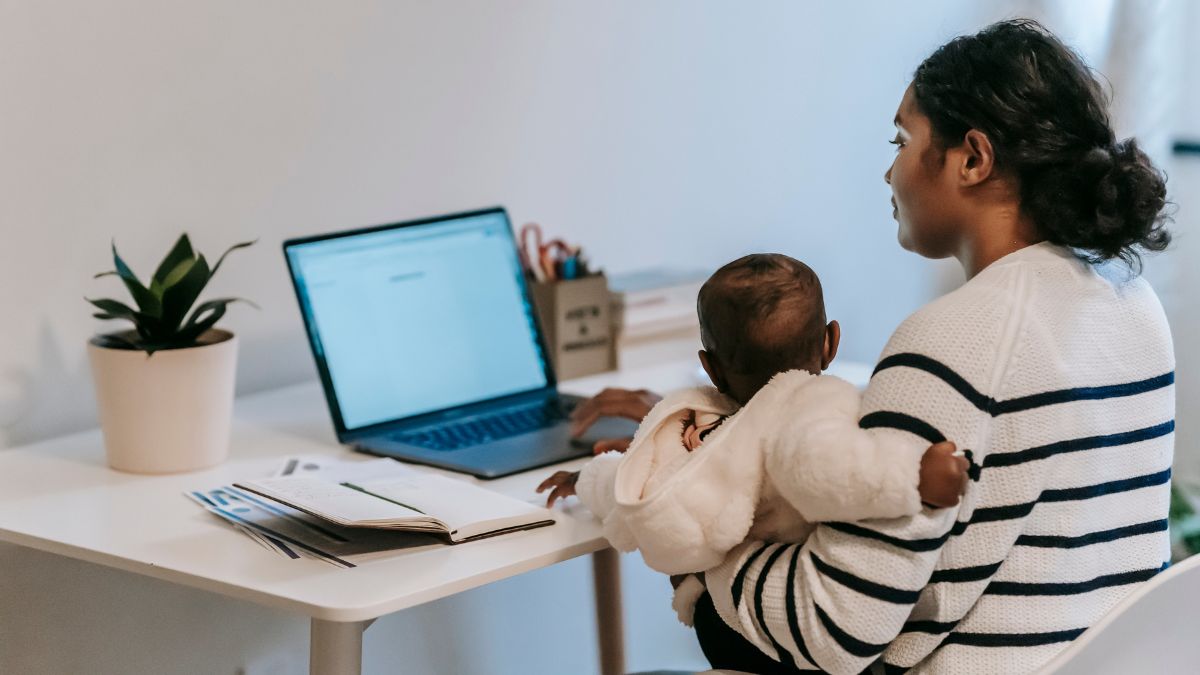 ¿Cómo reactivar tu vida profesional después de la maternidad?