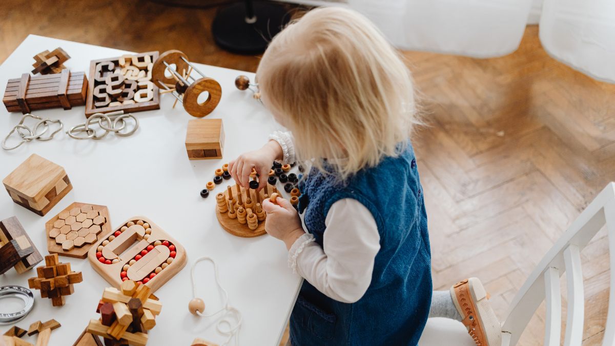 DIY: 10 juegos caseros que sí fomentan el desarrollo de tus peques